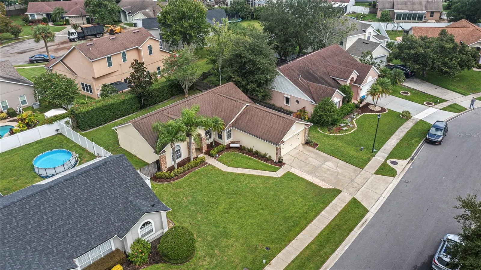 2920 HUNTERS LN