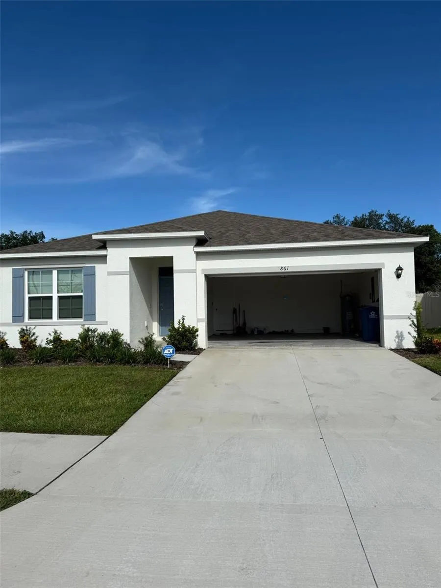 861 AMBLESIDE DR