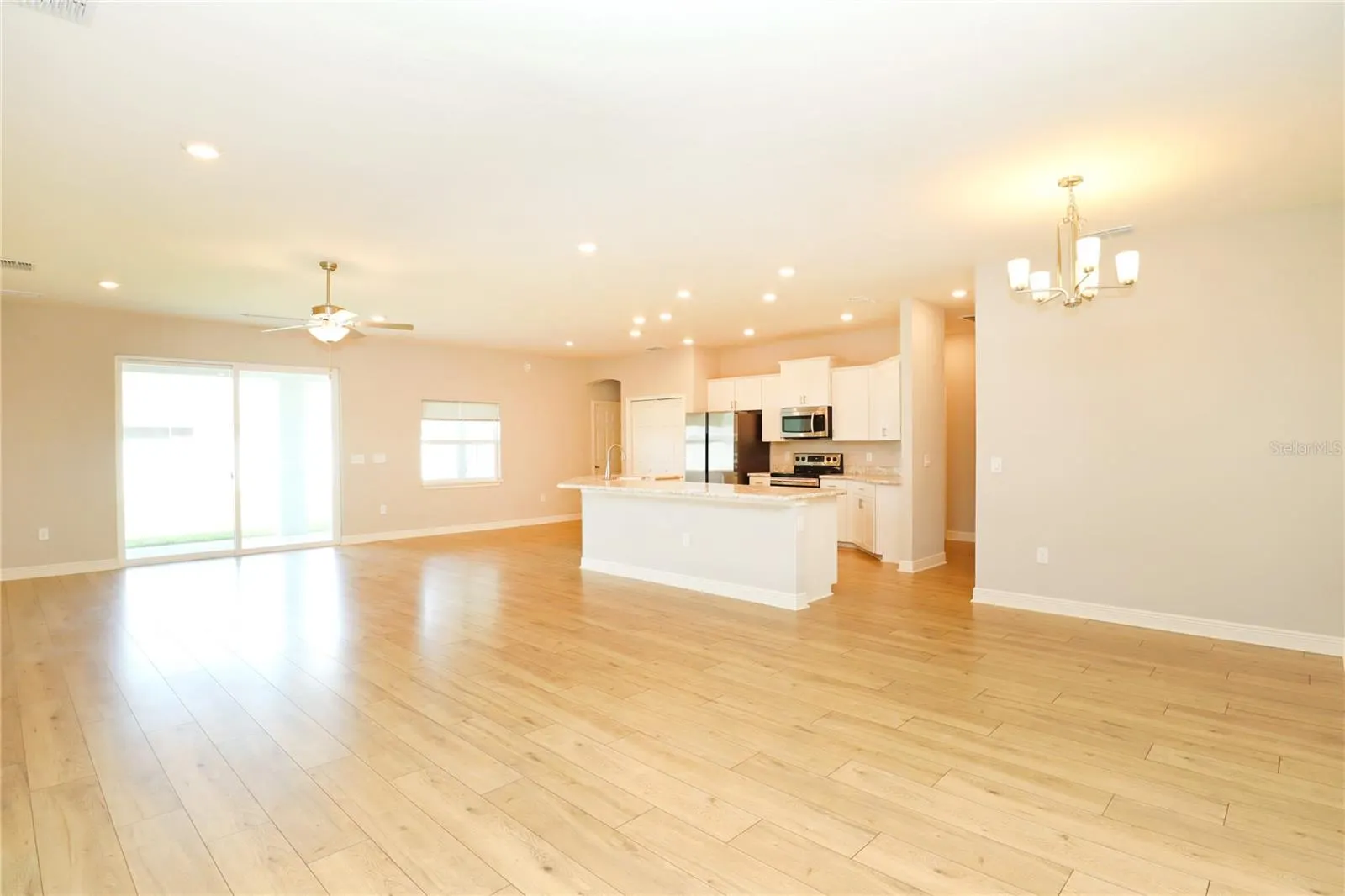 248 WALKERS POINT DR