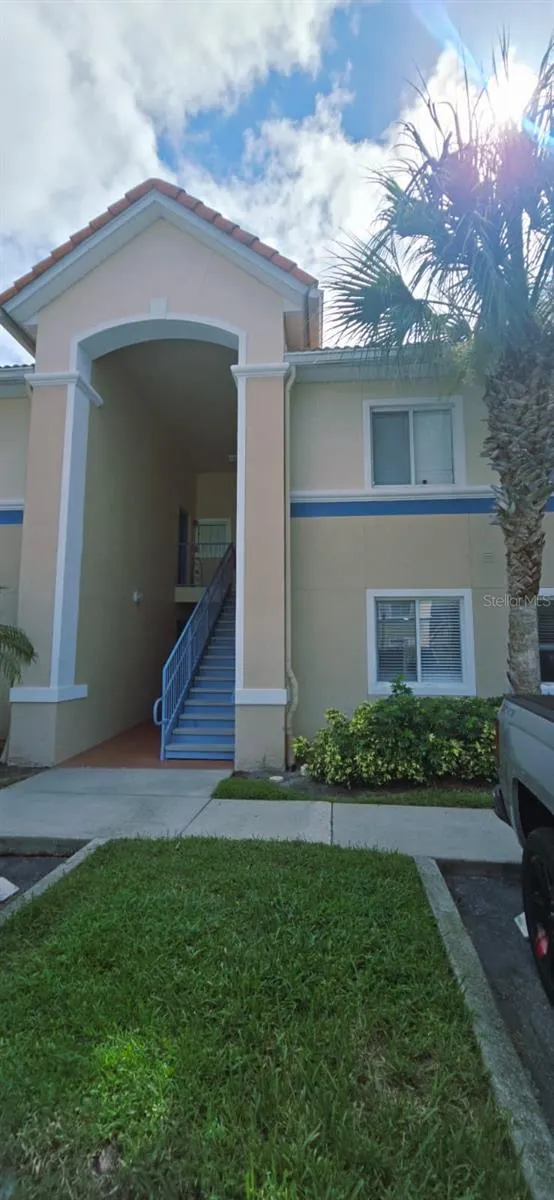 13215 VILLA VISTA DR #104, #104