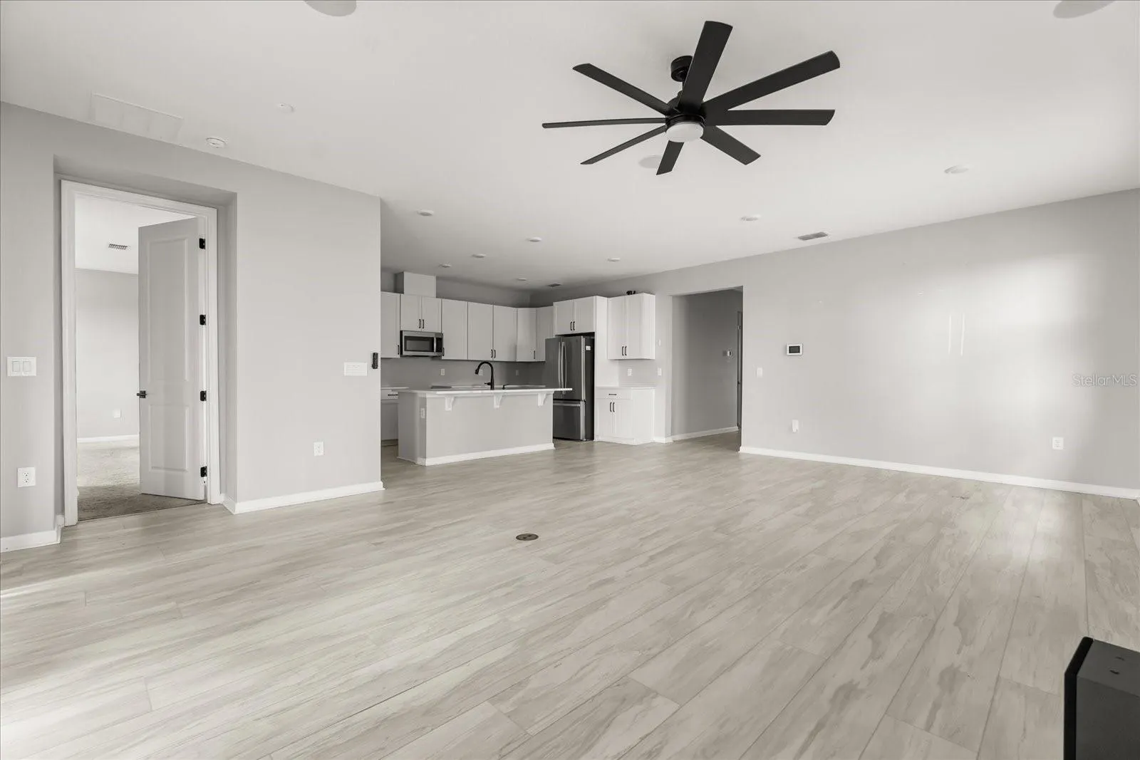 379 SOFIA LN
