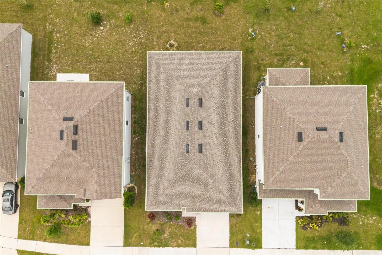 379 SOFIA LN