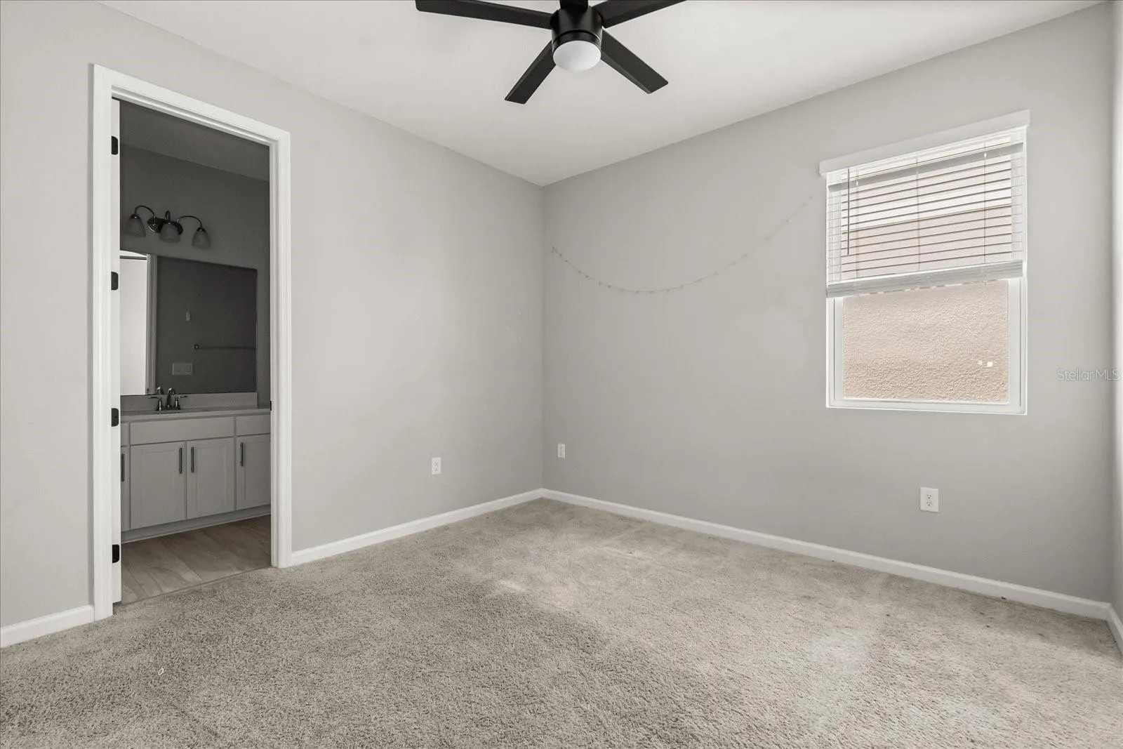 379 SOFIA LN