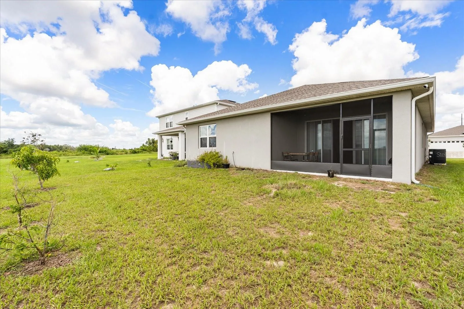 379 SOFIA LN