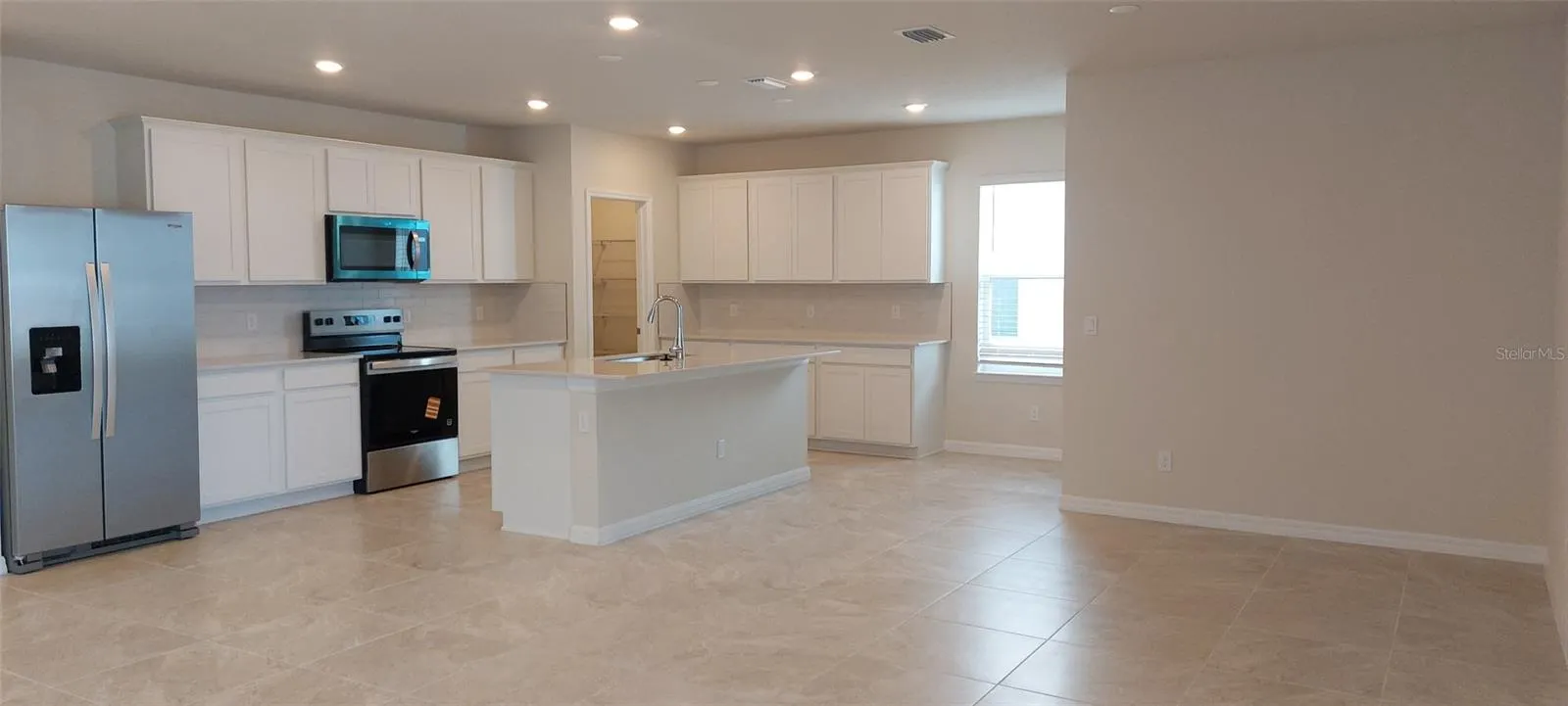5038 STARLING BIRD LN