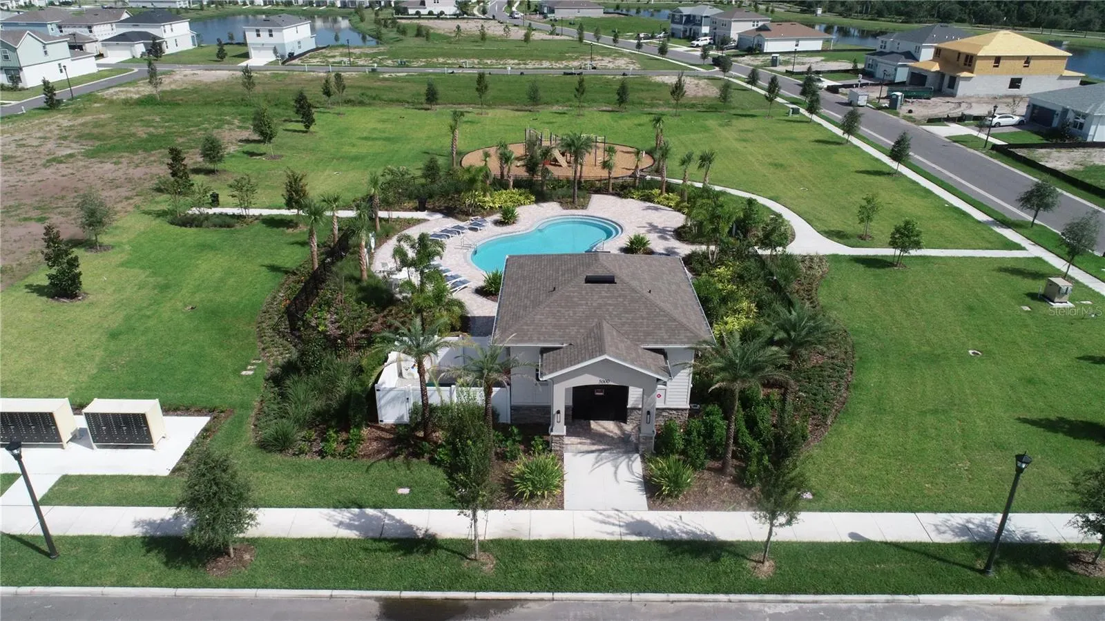 5038 STARLING BIRD LN