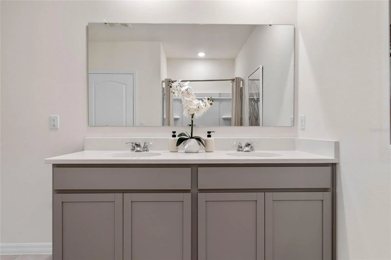 1006 BRIMSTONE CIR