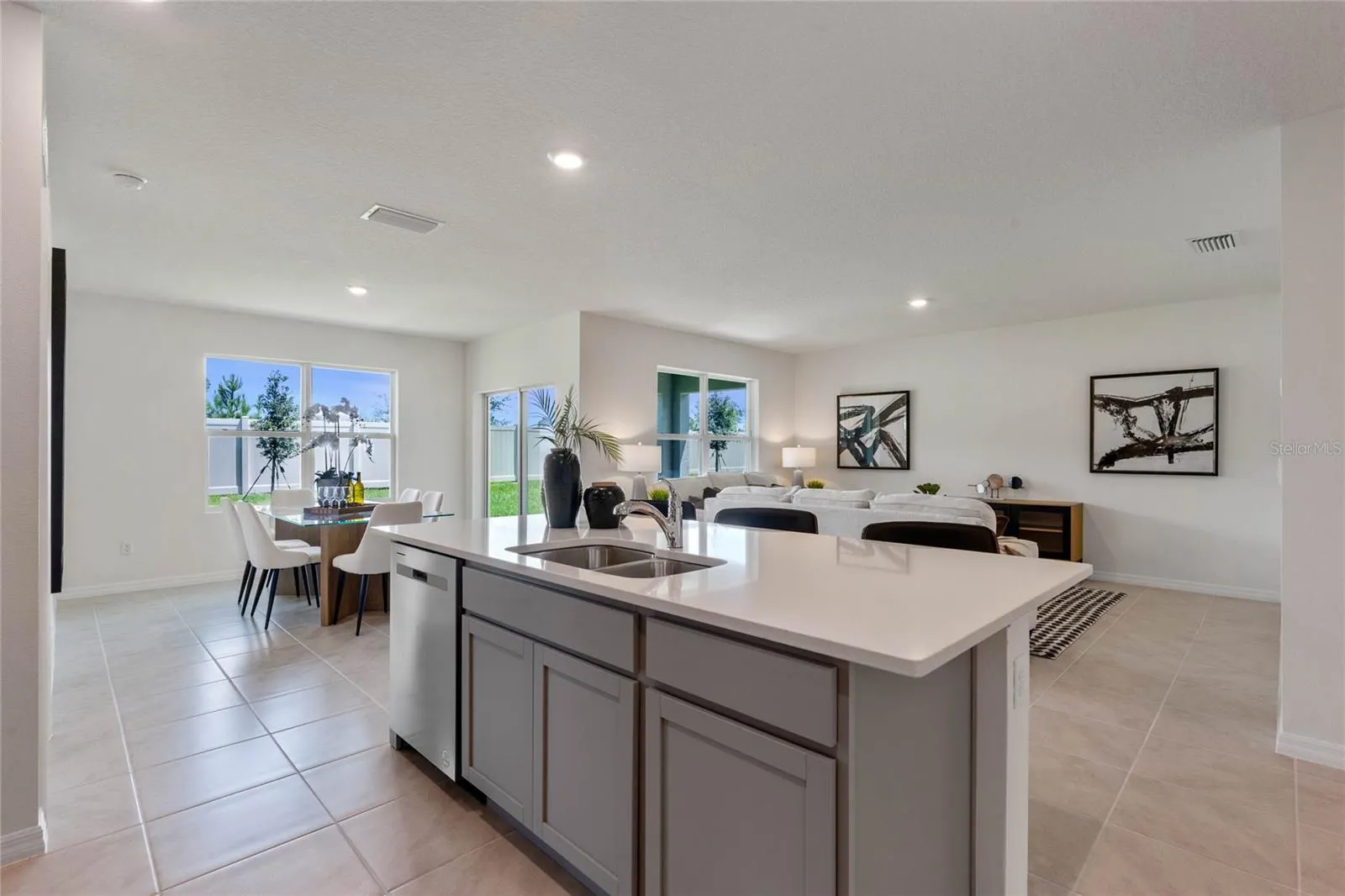 1006 BRIMSTONE CIR