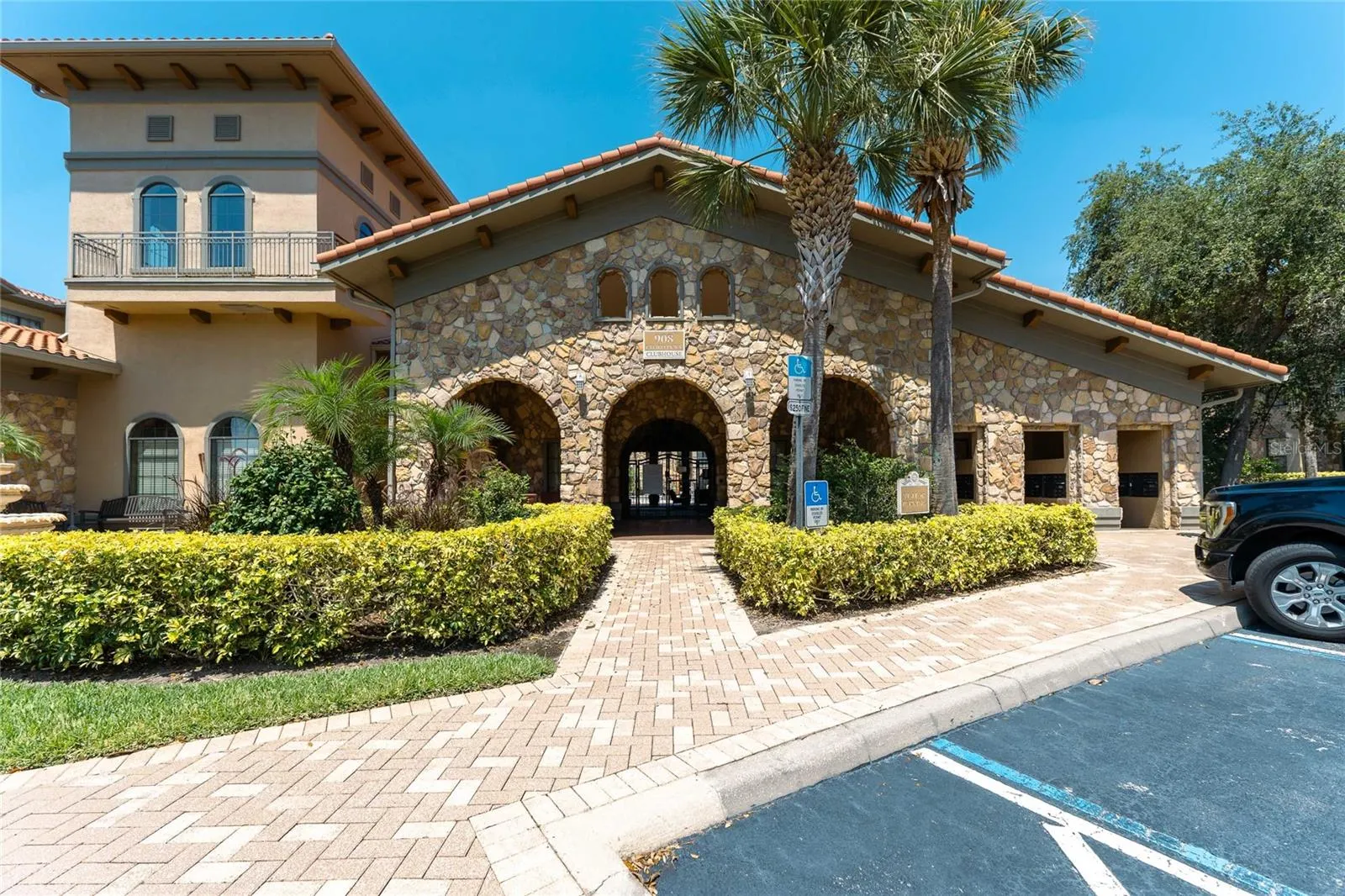 903 CHARO PKWY #831, #831