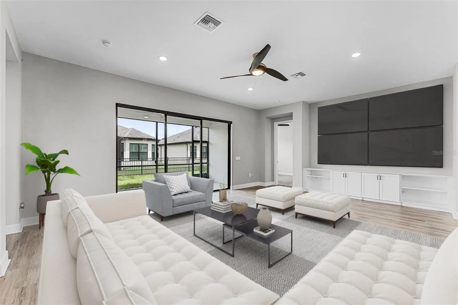 937 WALNUT CREEK LN