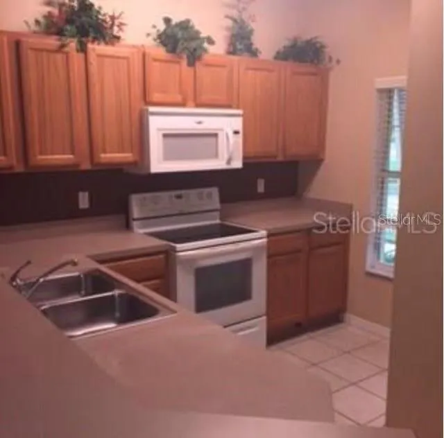 4558 ALBERTO CIR