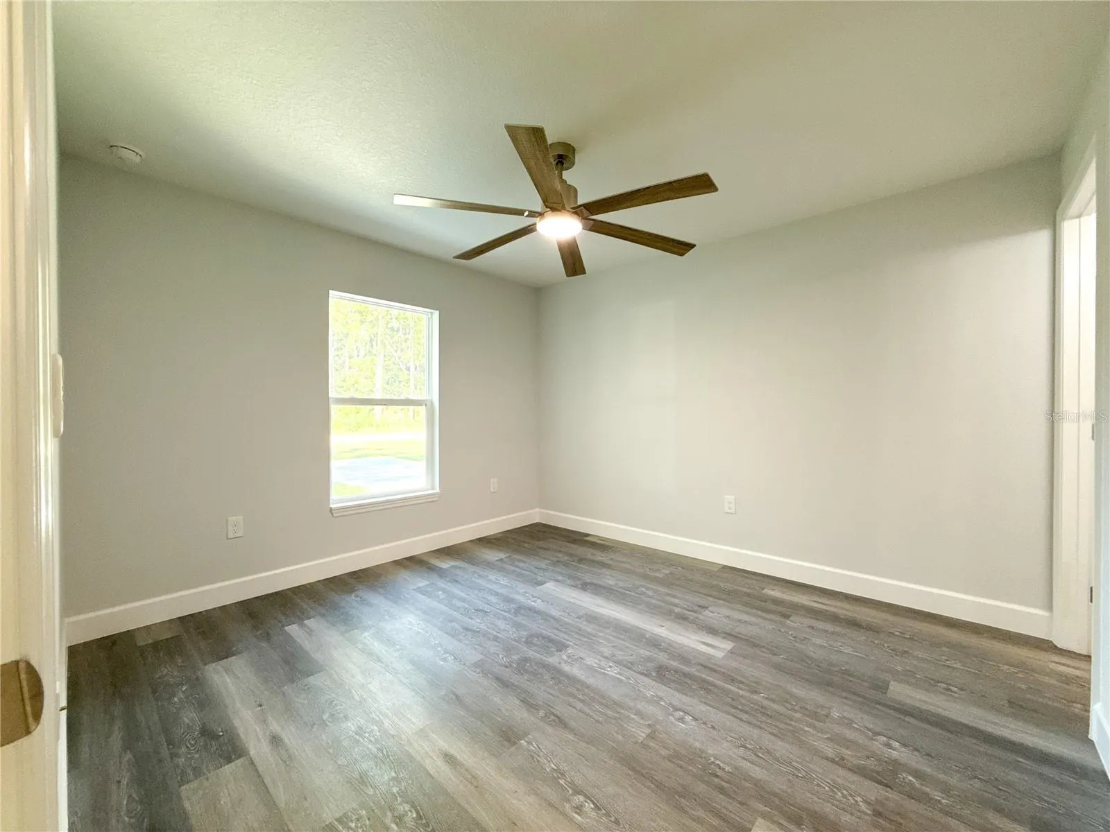 15304 SW 27 LN