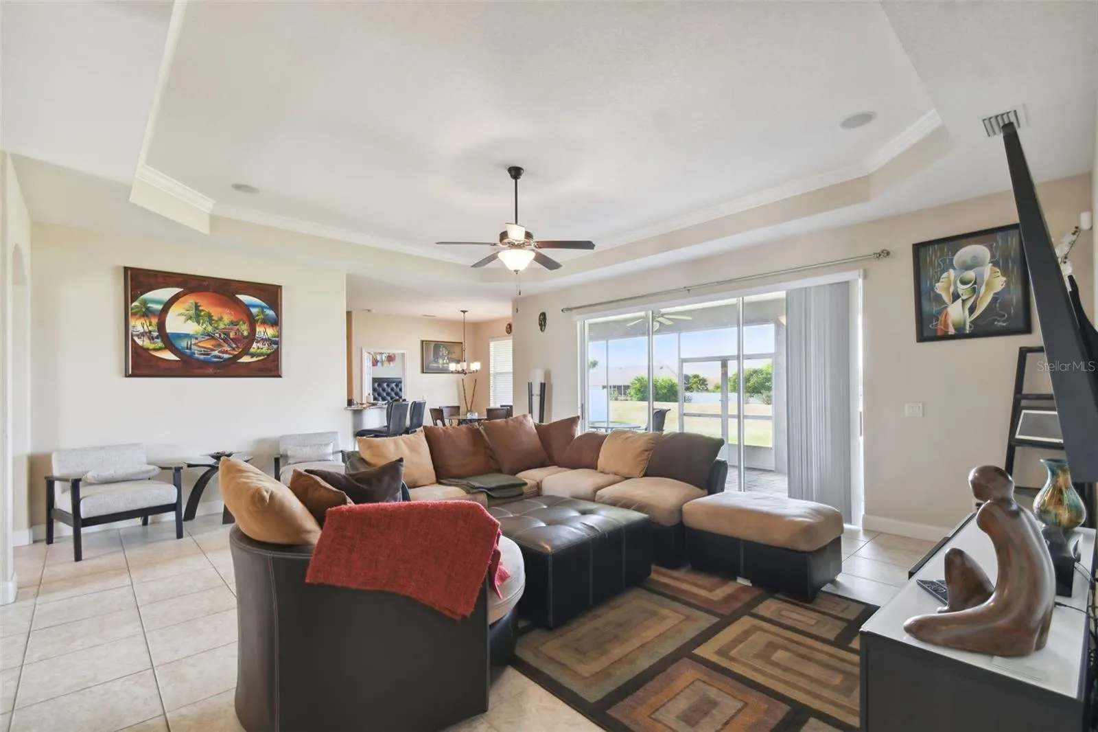 6841 BUSHNELL DR