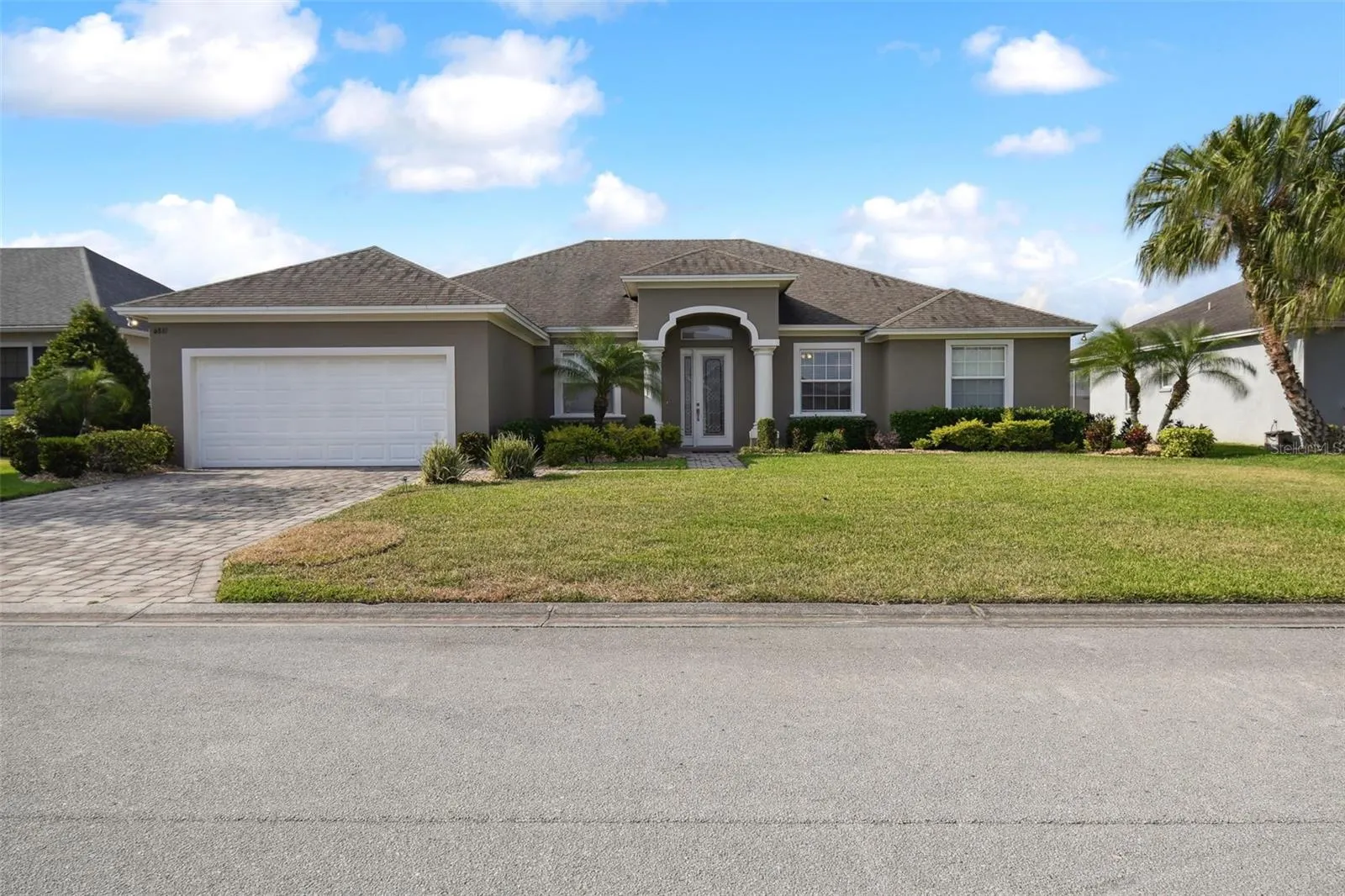 6841 BUSHNELL DR