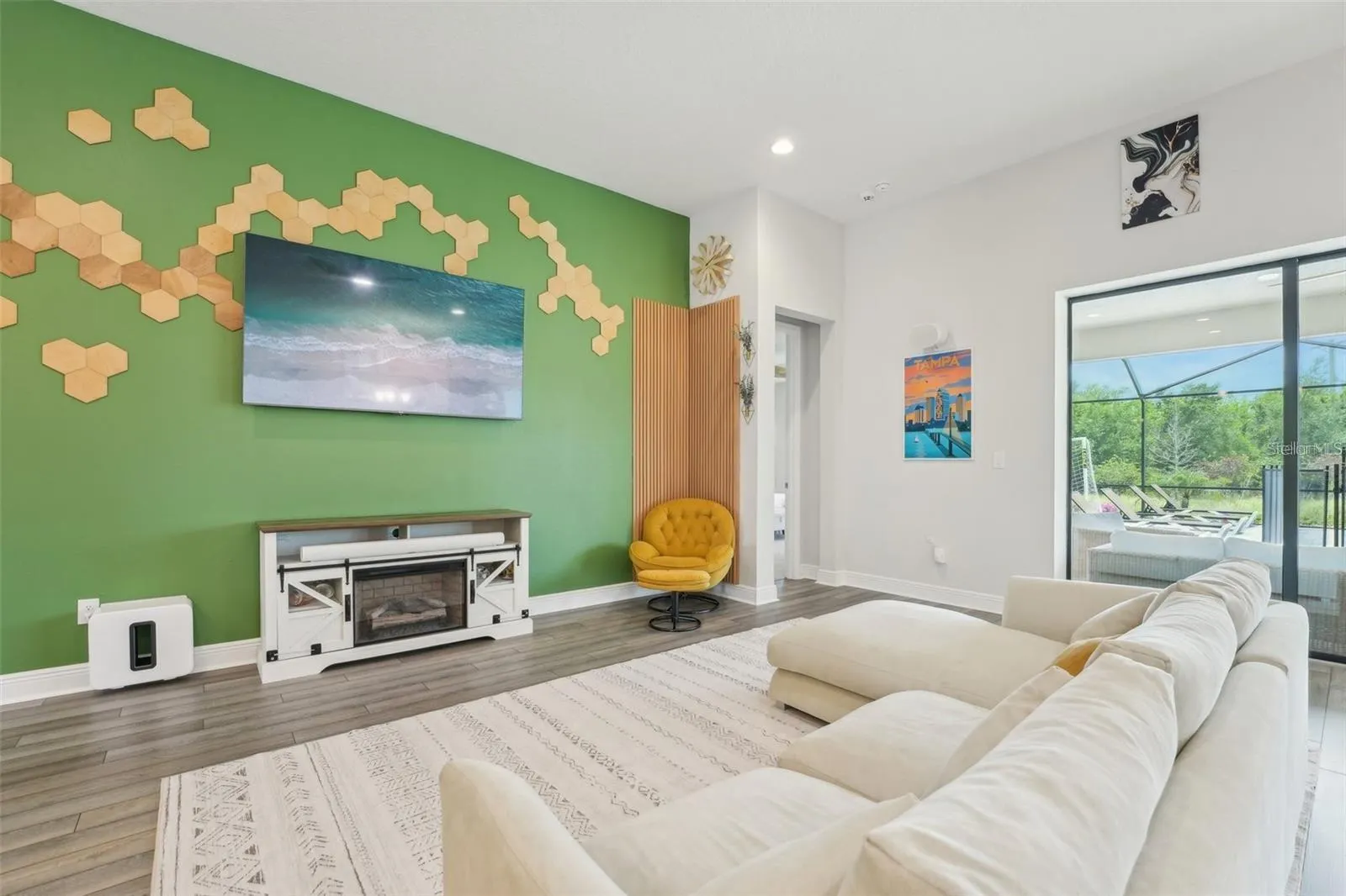 13098 WELLSPRING DR
