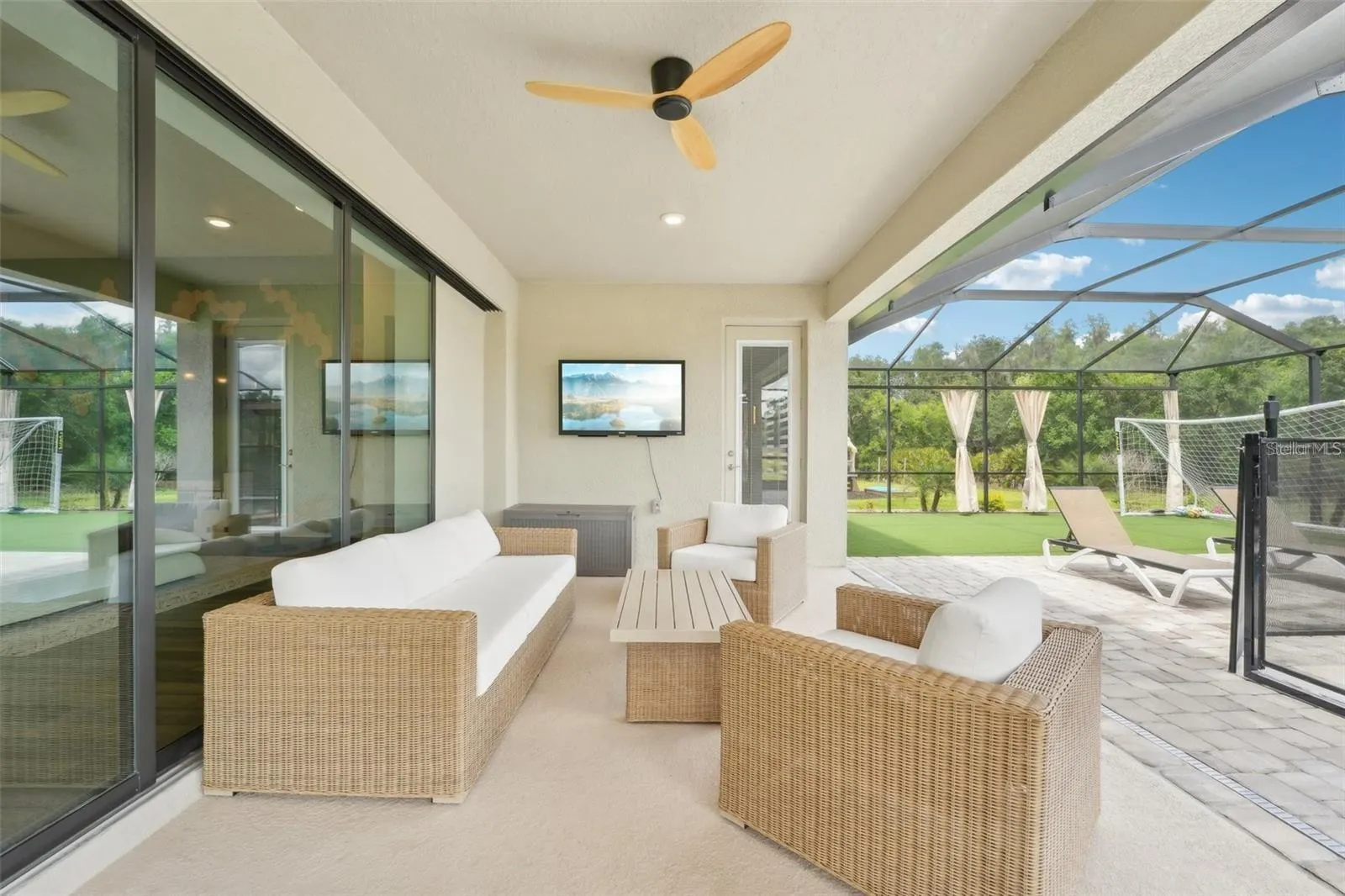 13098 WELLSPRING DR