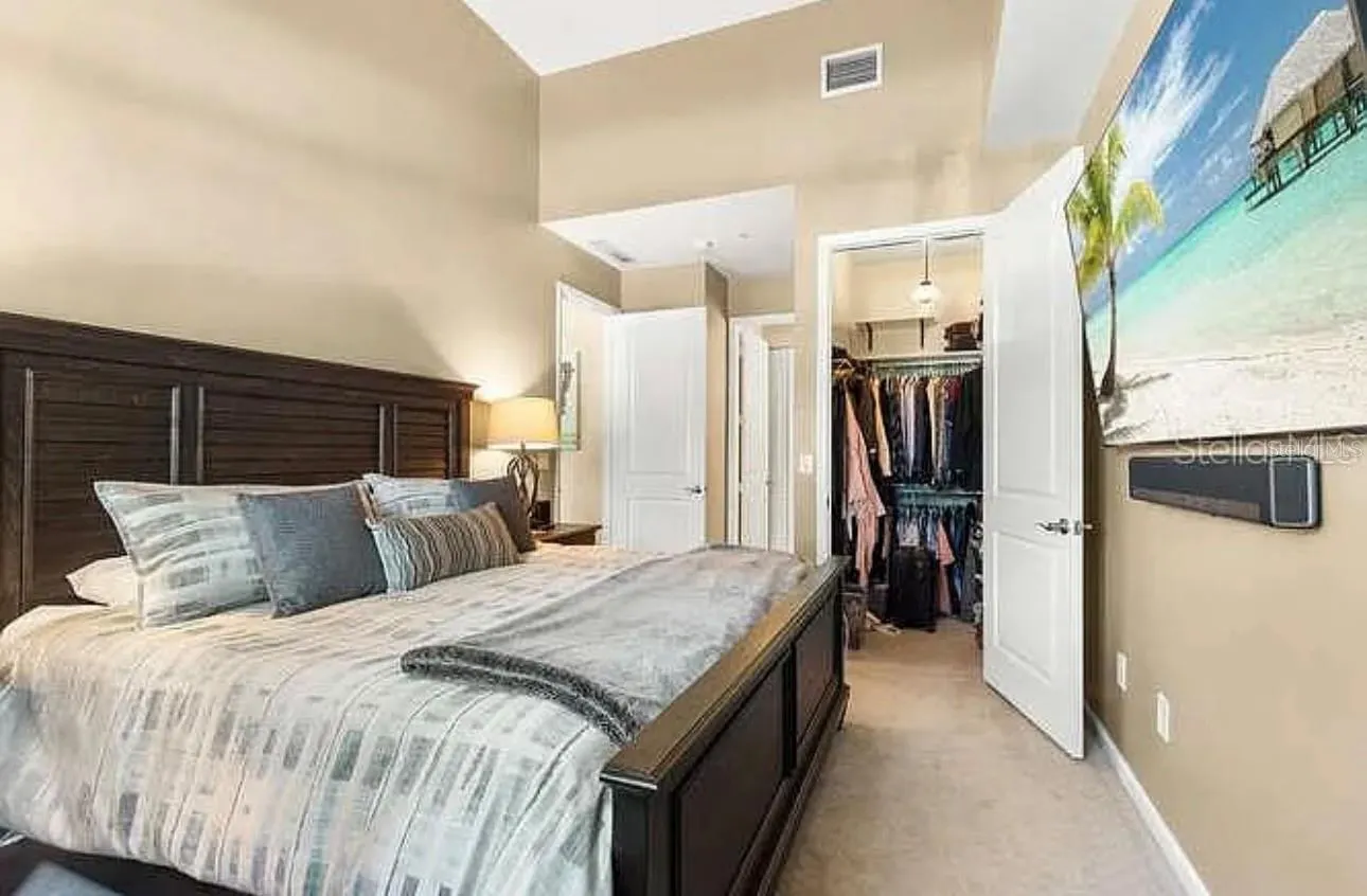 403 S SAPODILLA AVE #104, #104