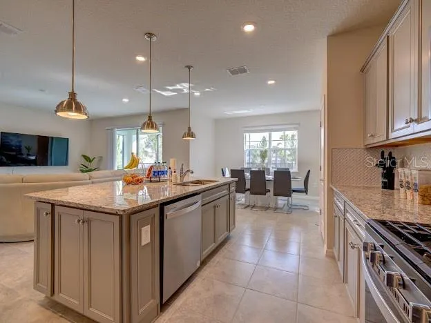 7312 OAKMOSS LOOP