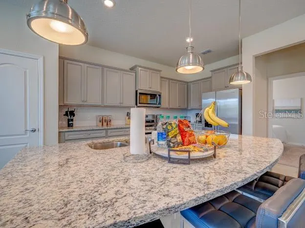 7312 OAKMOSS LOOP