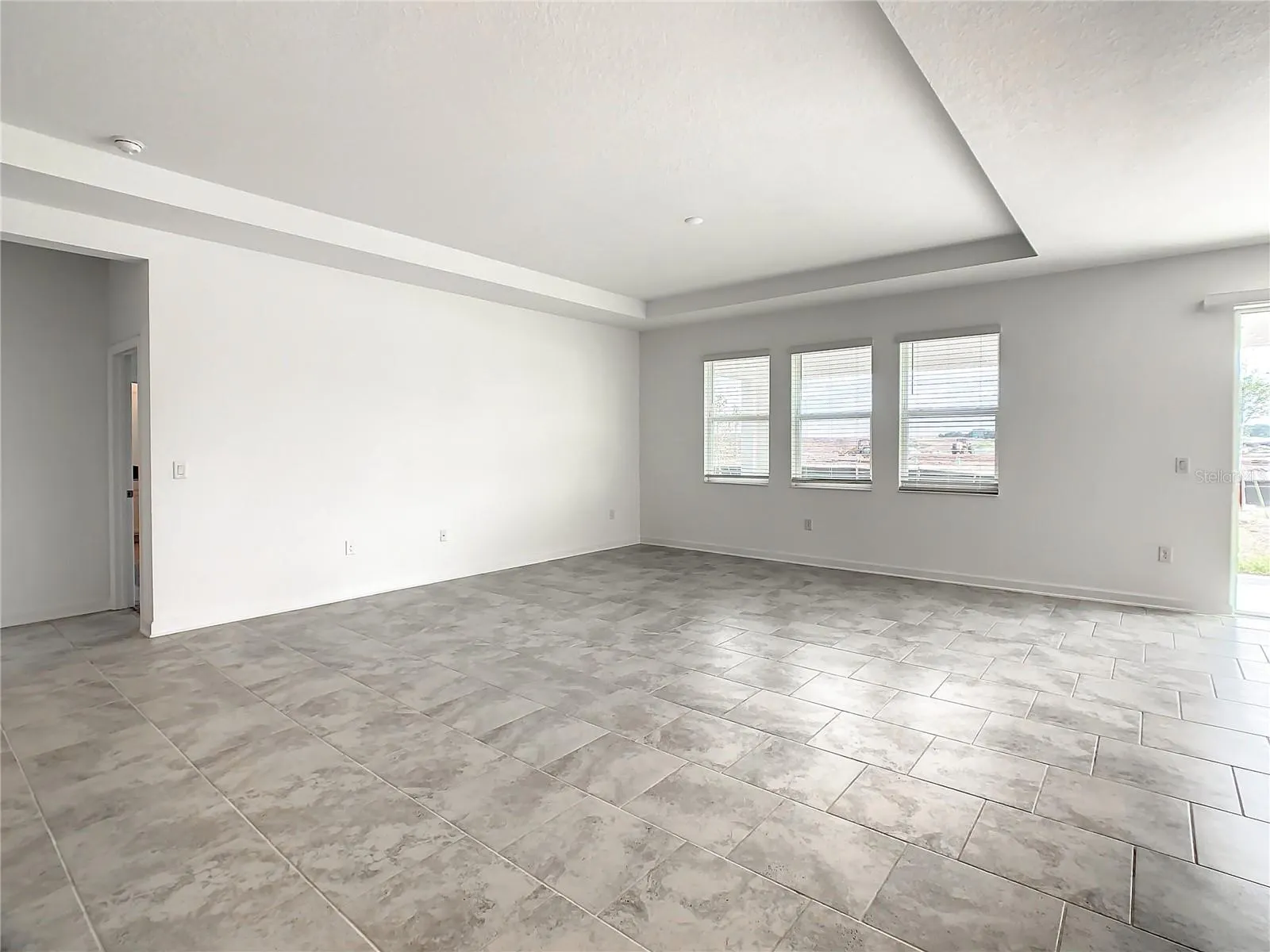 5655 STEPHENS RD