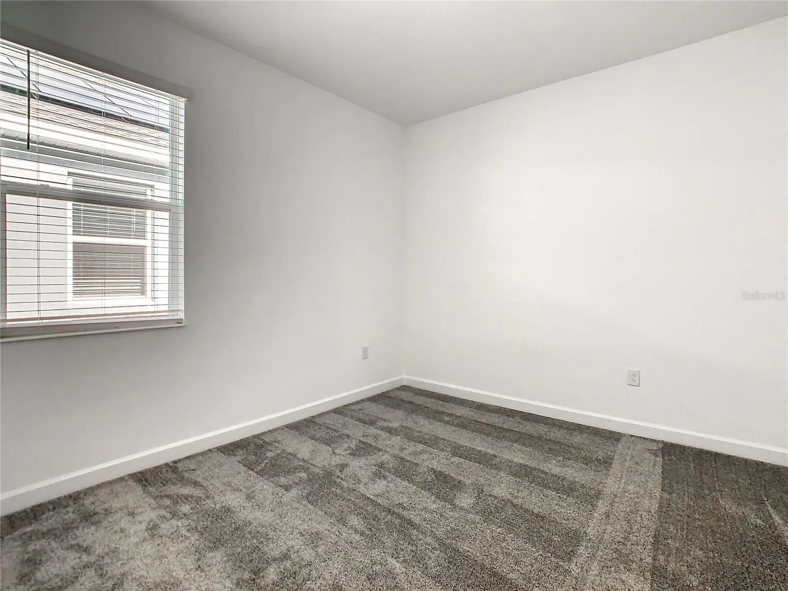 5655 STEPHENS RD