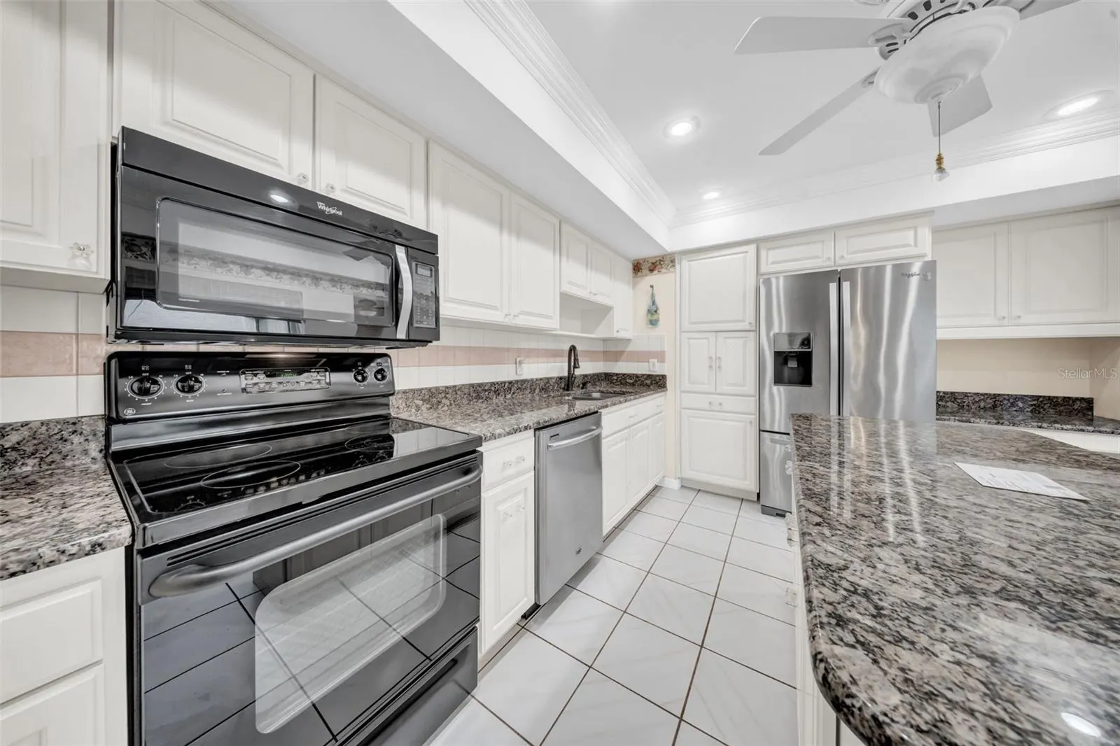 14123 CYPRESS CIR #14123, #14123