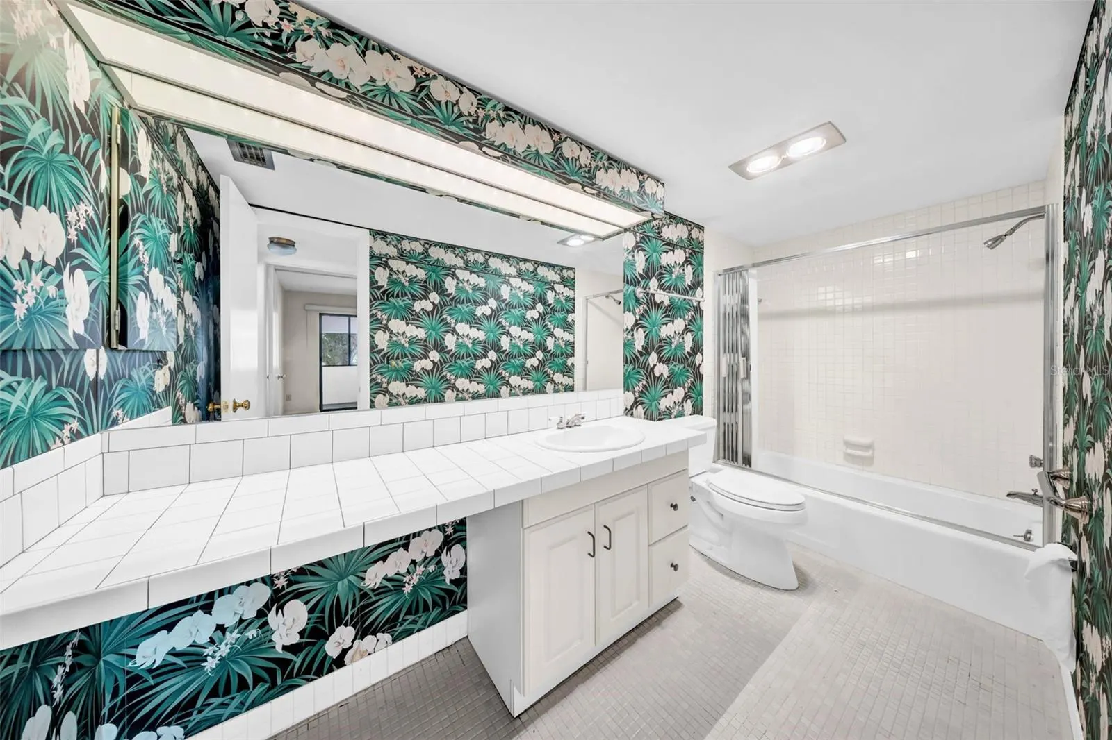 14123 CYPRESS CIR #14123, #14123