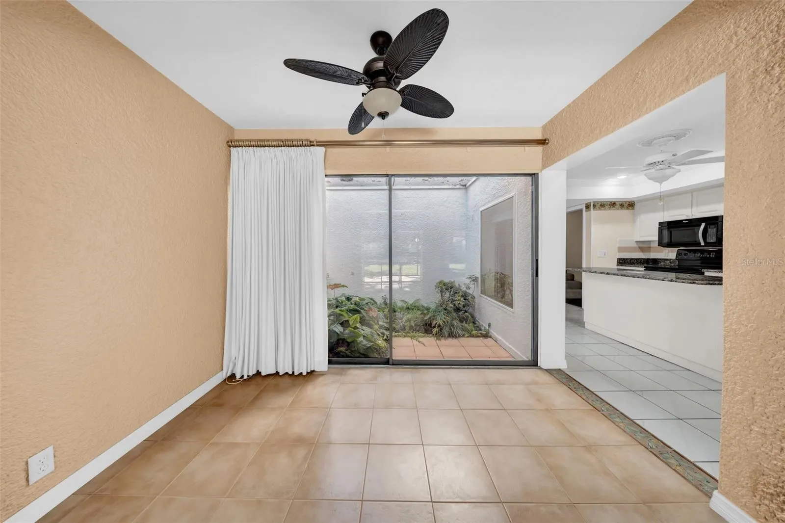 14123 CYPRESS CIR #14123, #14123