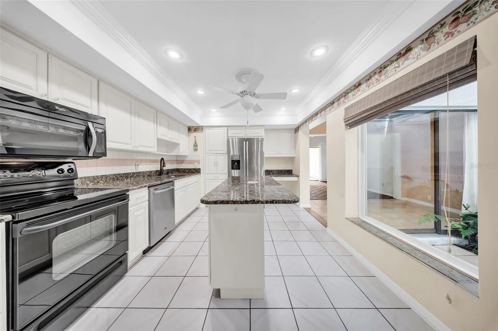 14123 CYPRESS CIR #14123, #14123