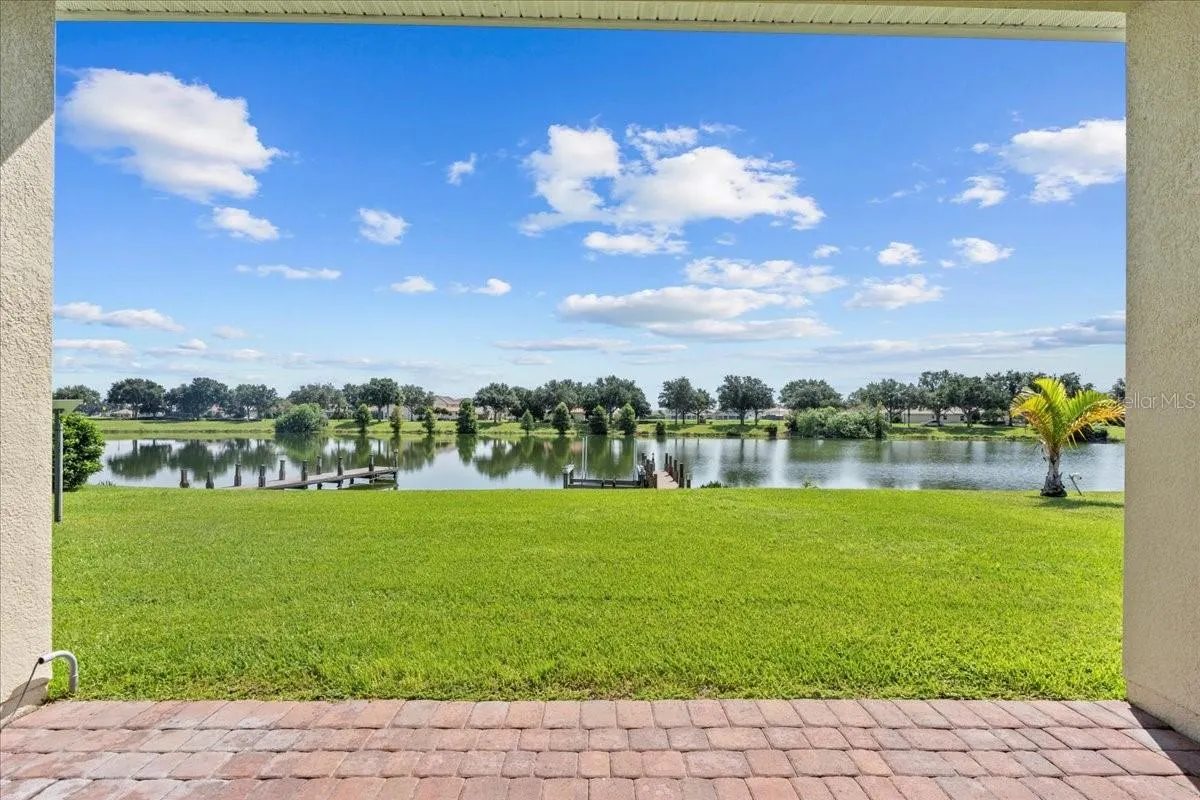 3715 PARADISO CIR