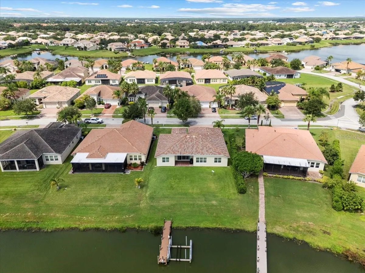 3715 PARADISO CIR