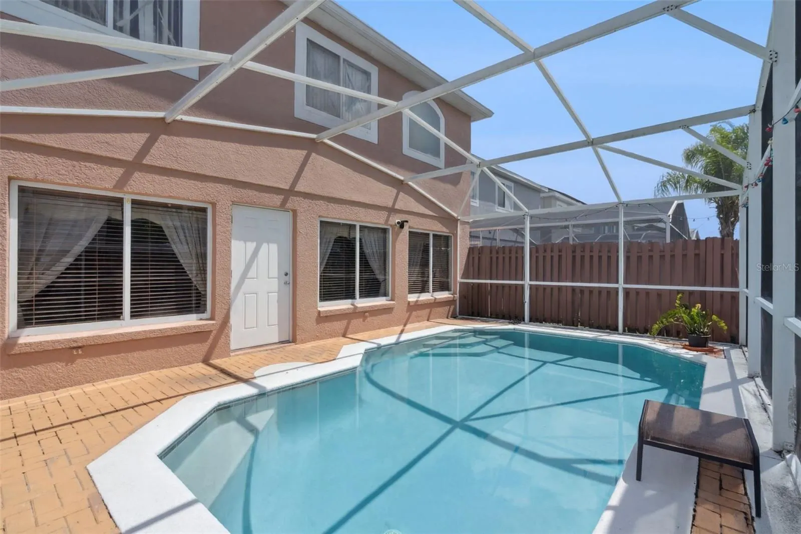 14208 CRYSTAL KEY PL