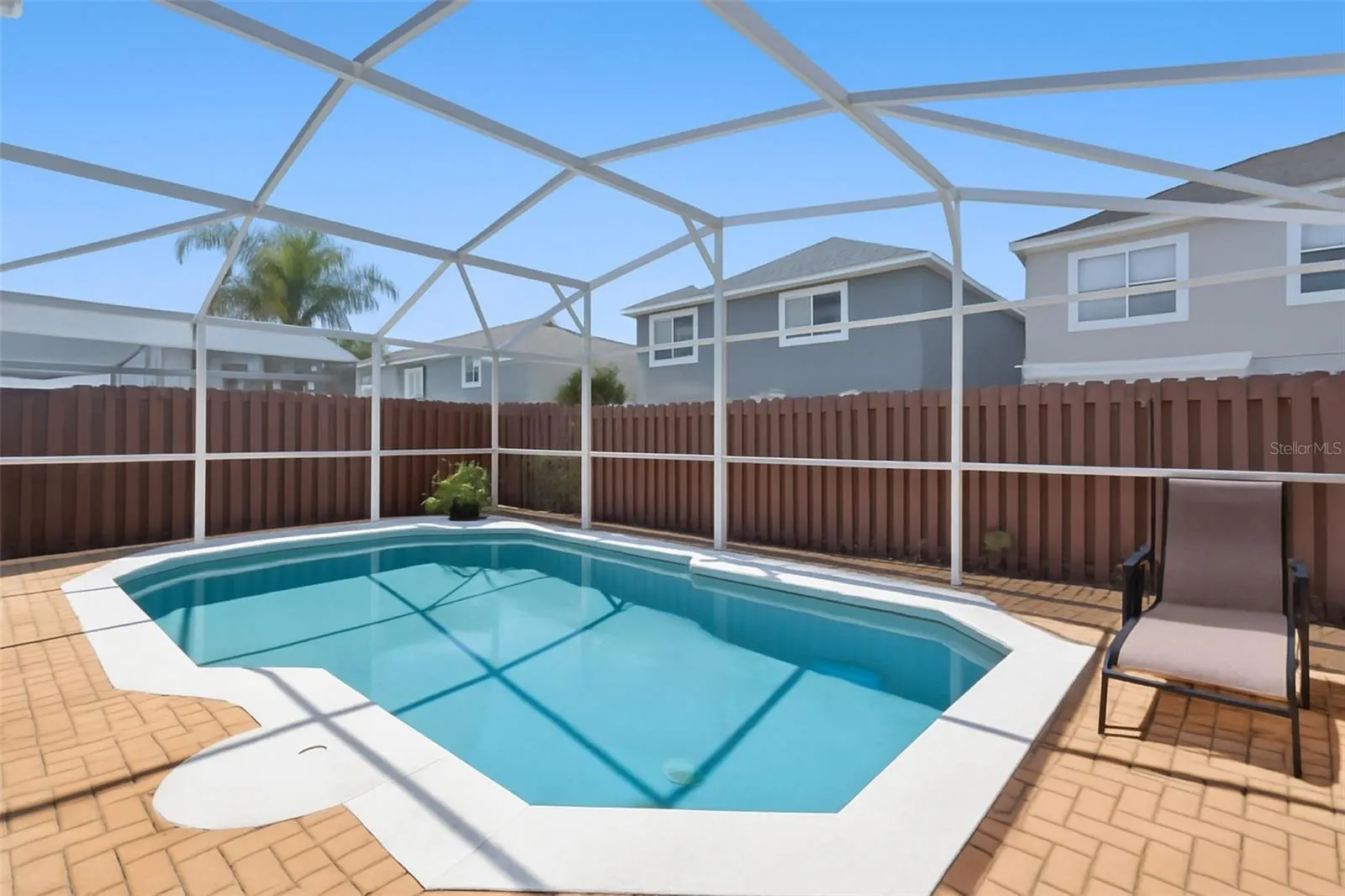 14208 CRYSTAL KEY PL