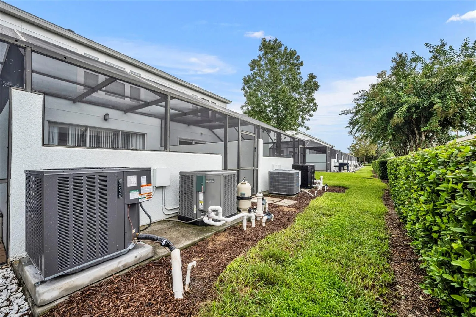 2579 MANESHAW LN
