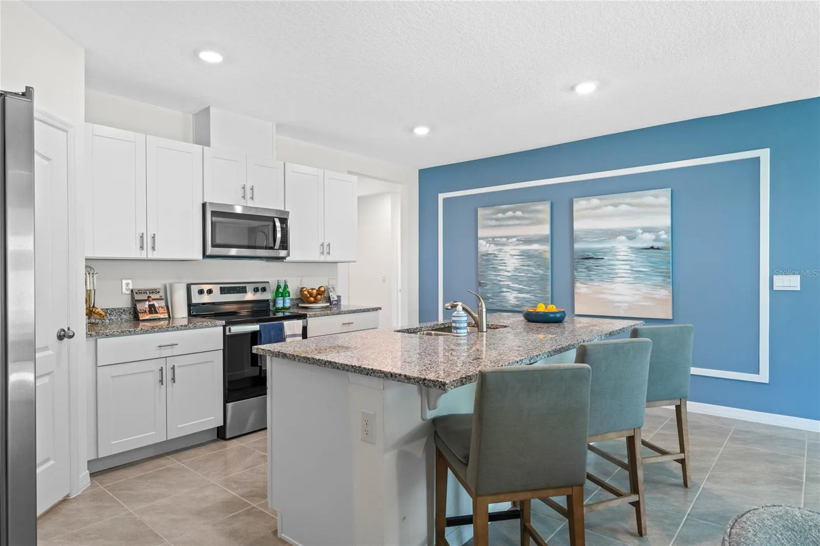 2774 HOUSE FINCH RD