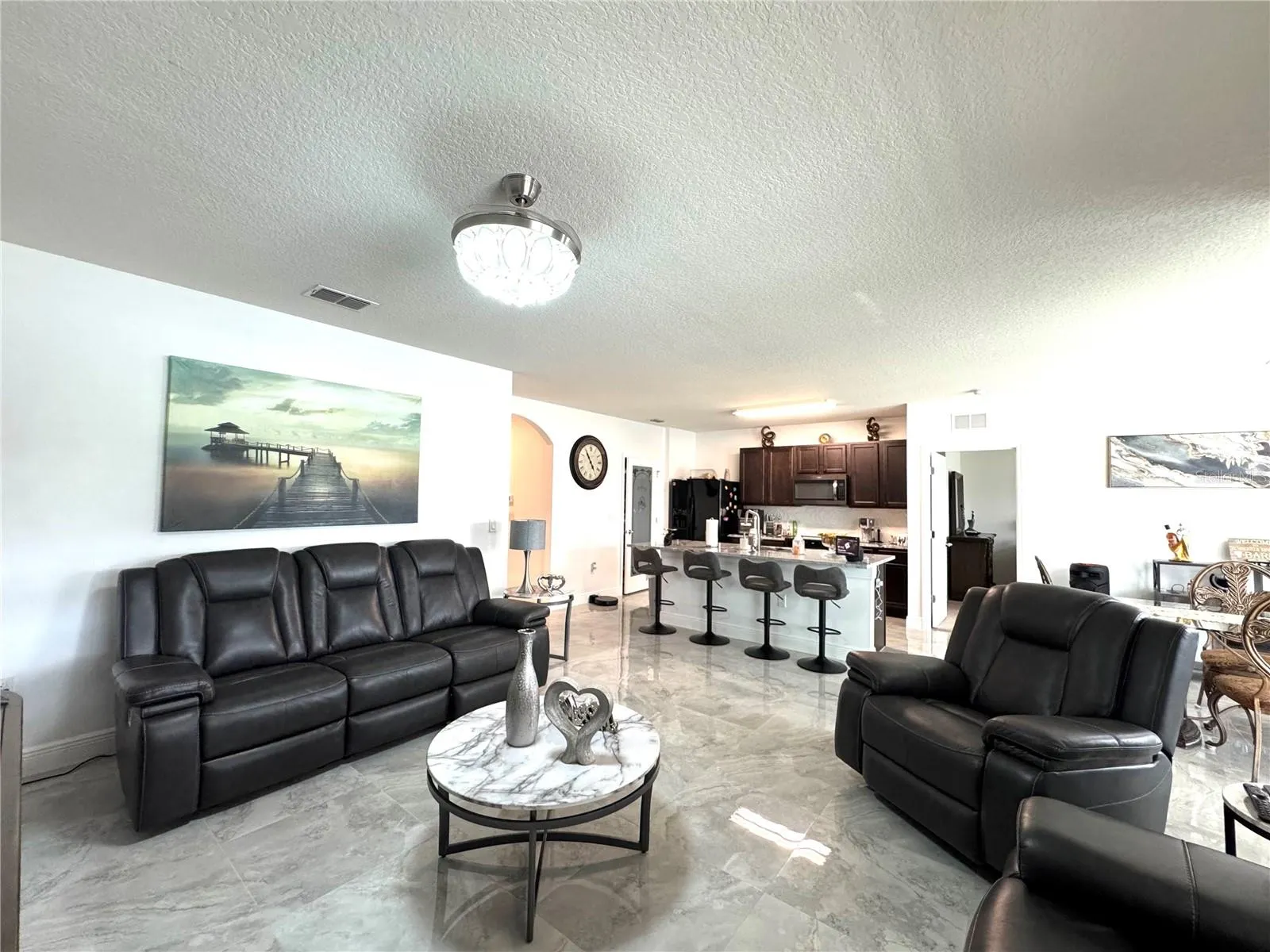 239 WILLOW BEND DR