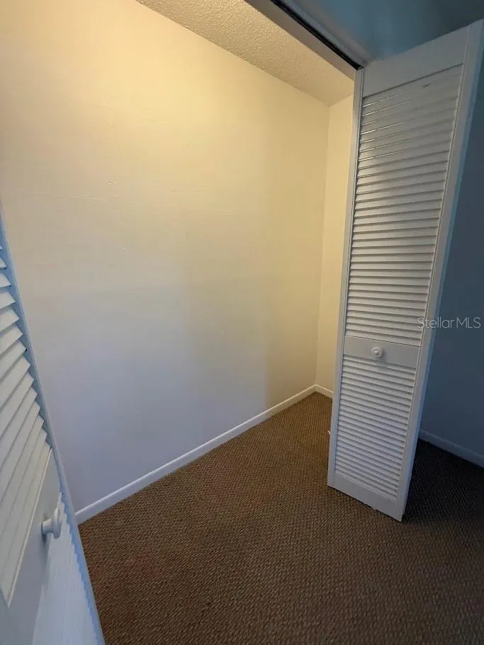 500 AVENUE L NE