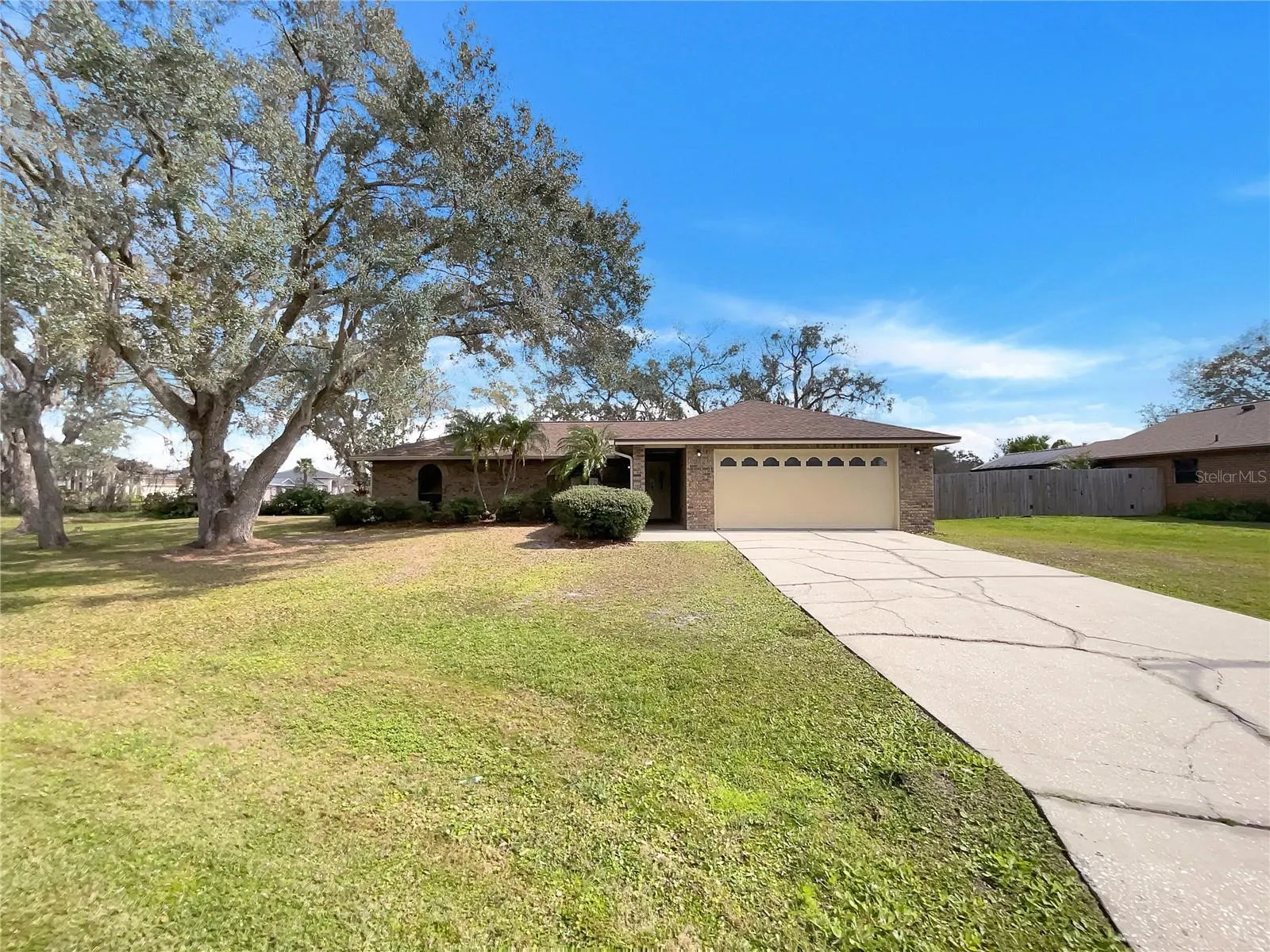 5030 CREEKVIEW LN
