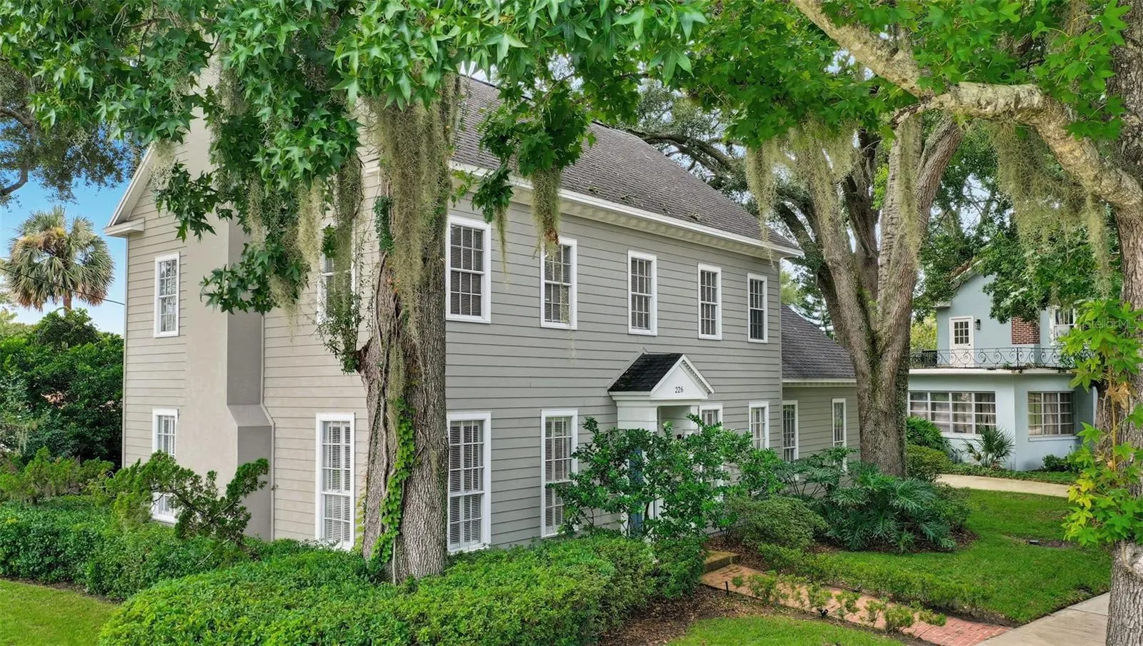 226 WHITTIER CIR