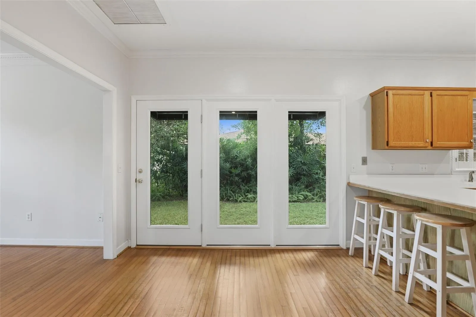 226 WHITTIER CIR