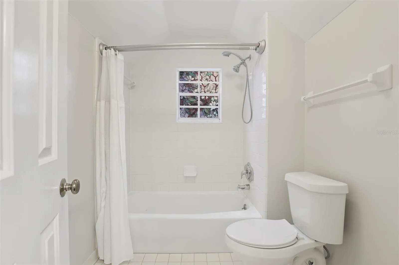 226 WHITTIER CIR