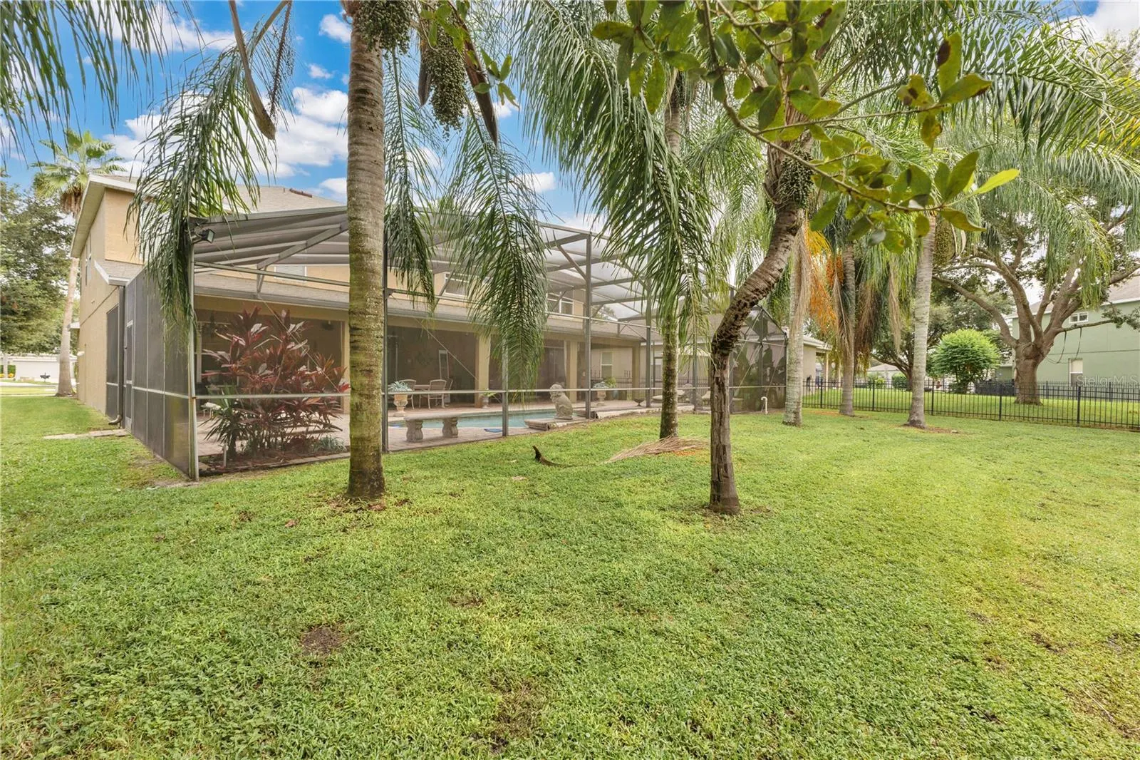 9868 OSPREY LANDING DR