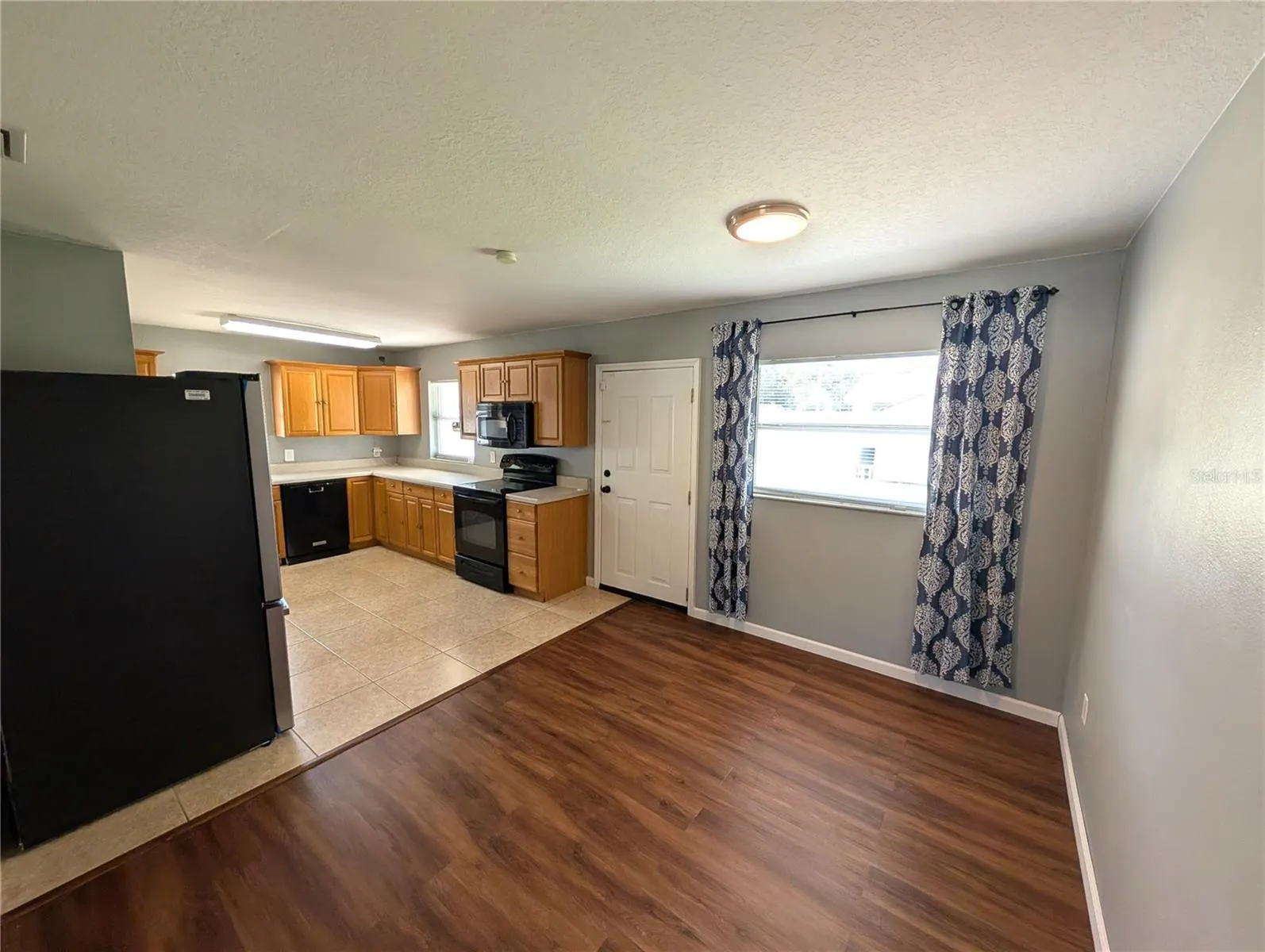 1002 KIRKLAND DR #Unit A, #Unit A