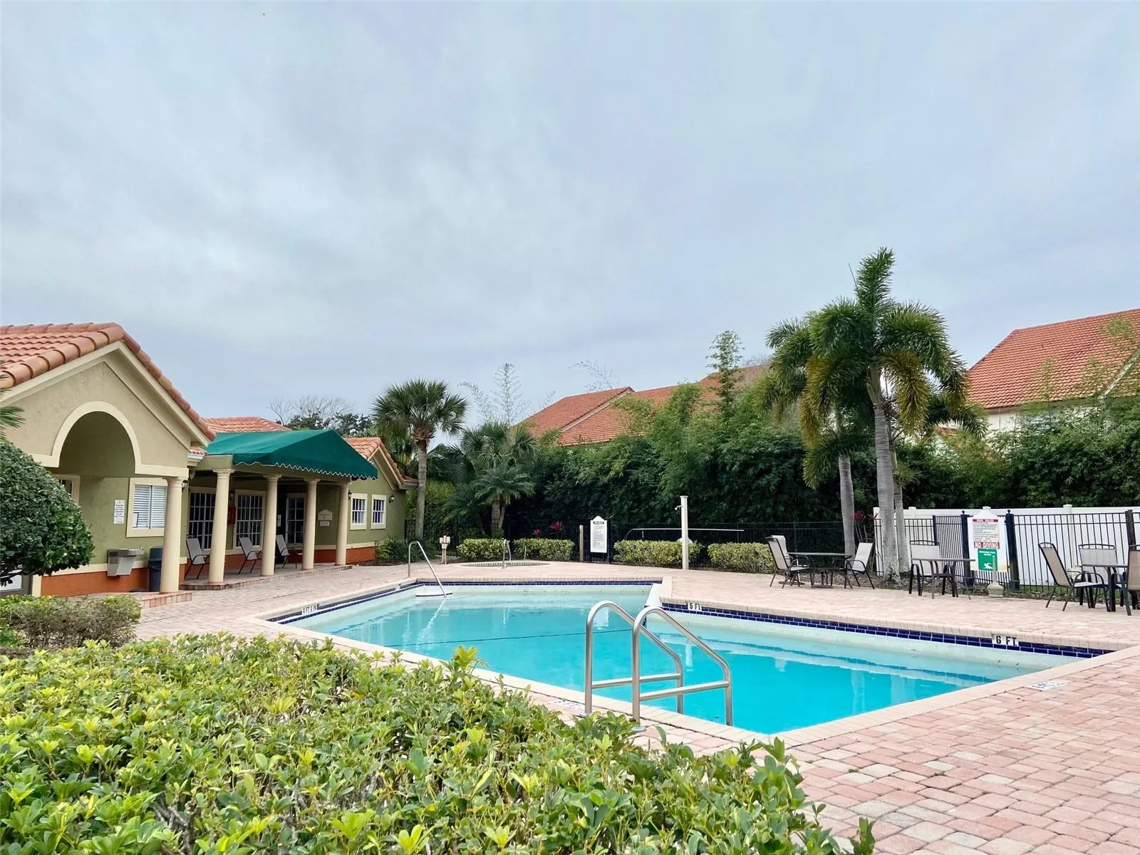 401 FOUNTAINHEAD CIR #151, #151