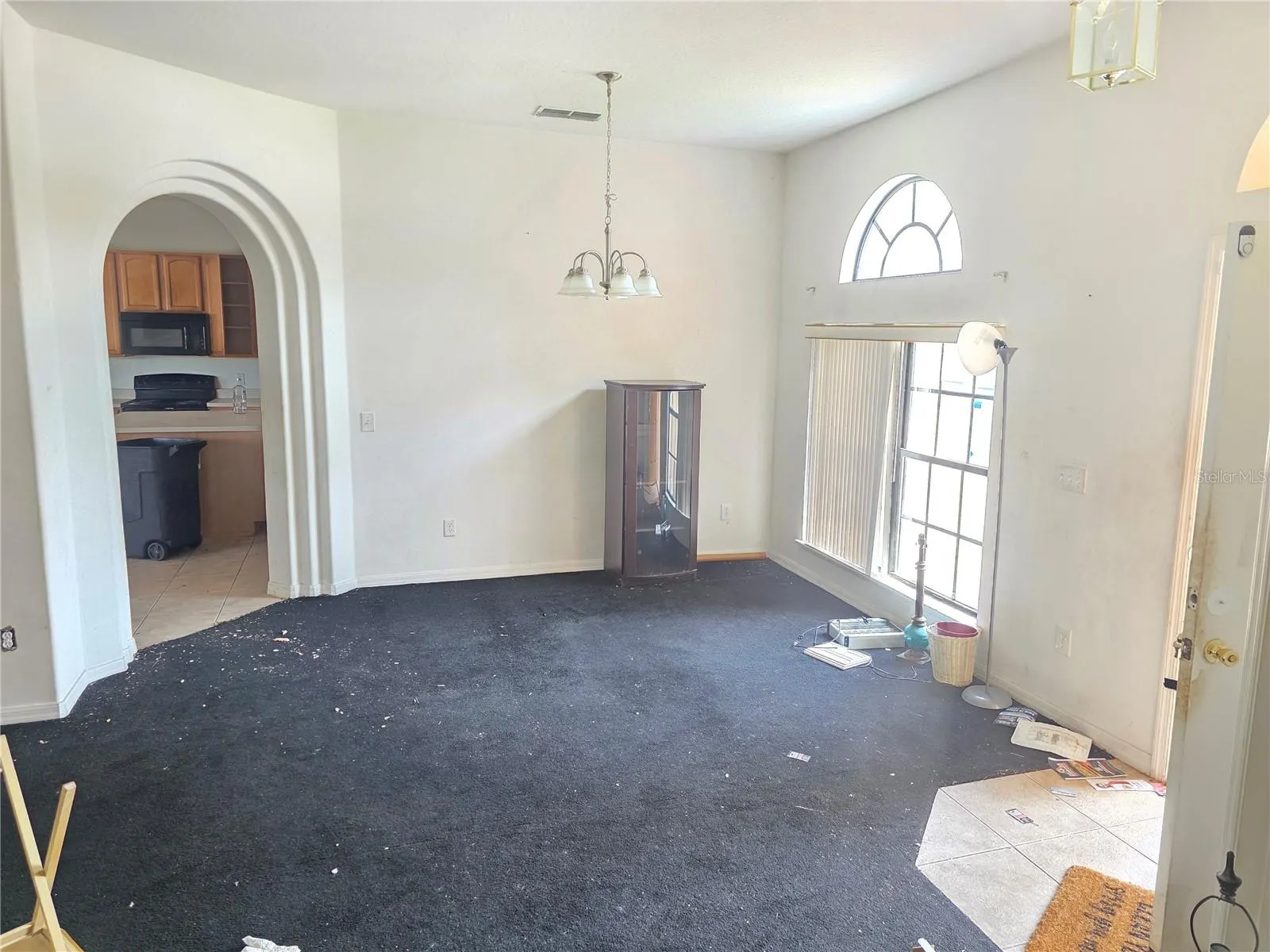 257 WALTHAM CT