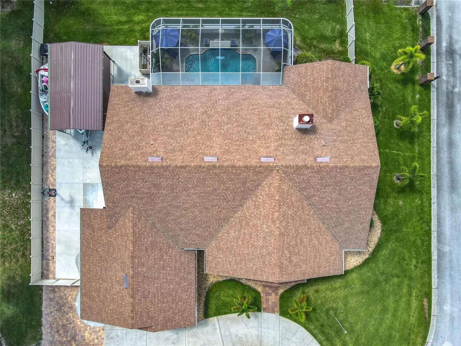 1539 AUBURN OAKS