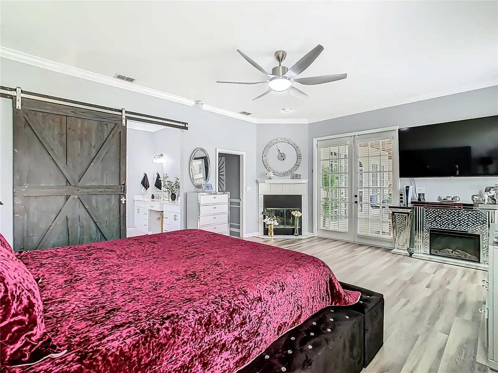 1539 AUBURN OAKS