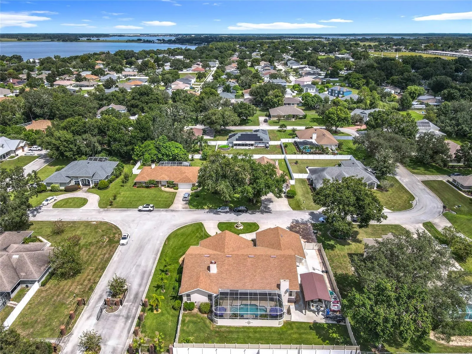1539 AUBURN OAKS