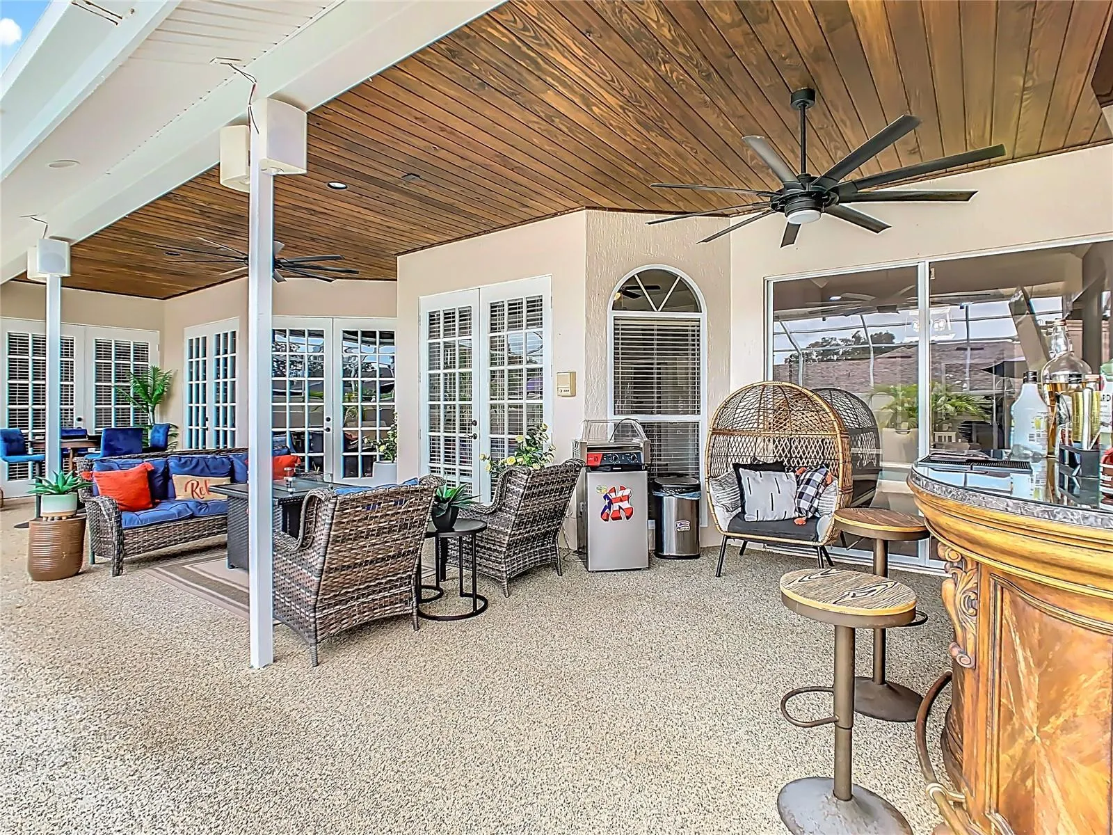 1539 AUBURN OAKS