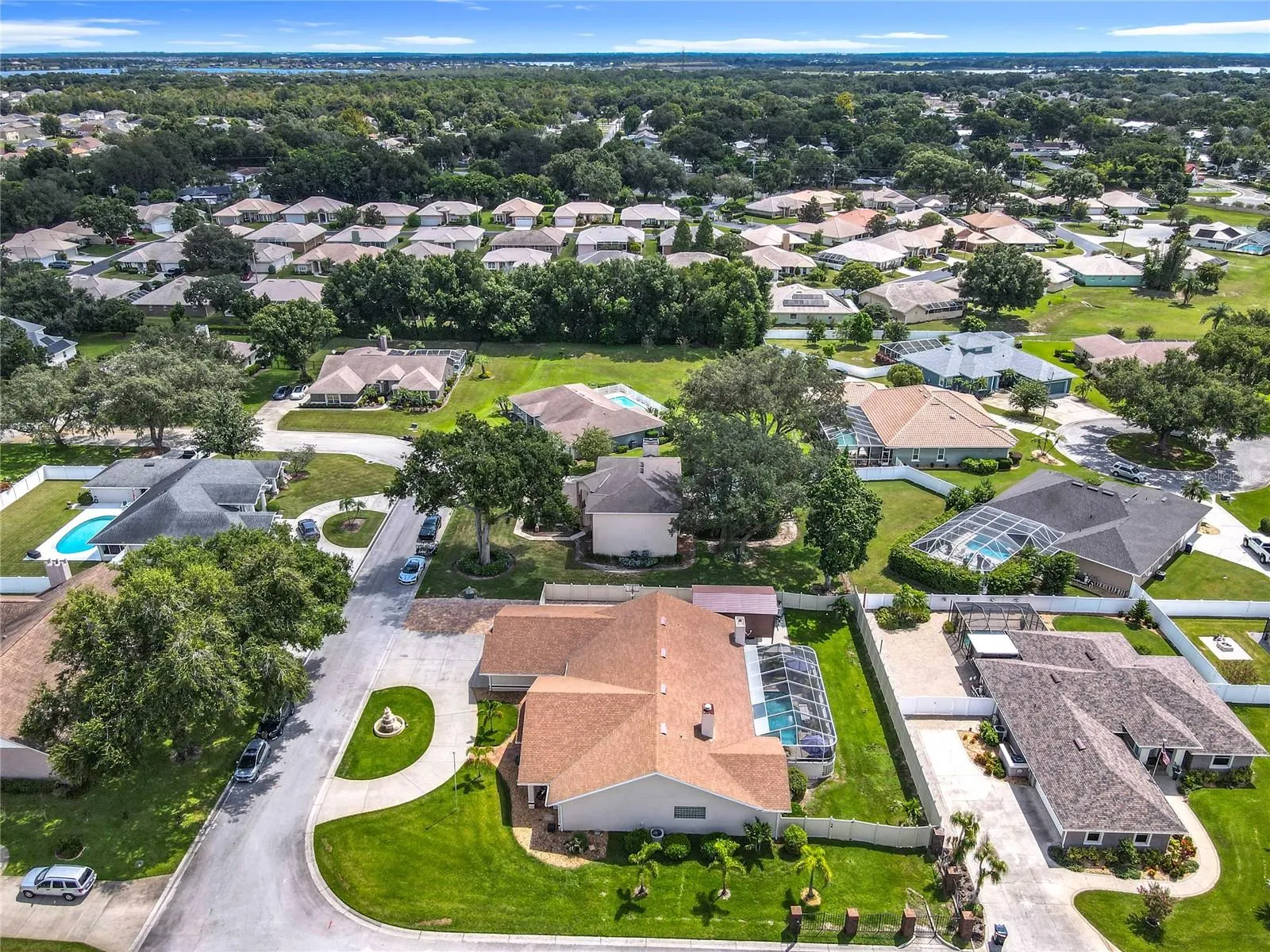 1539 AUBURN OAKS